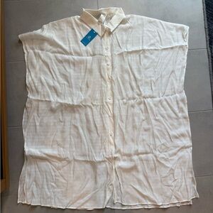 Cupshe Cream Blouse with collar, Boxy Fit and sleeveless